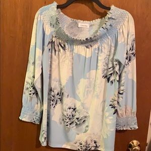 ❤️Calvin Klein Floral Off the Shoulder top